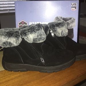 Khombu Black Snow Boots
